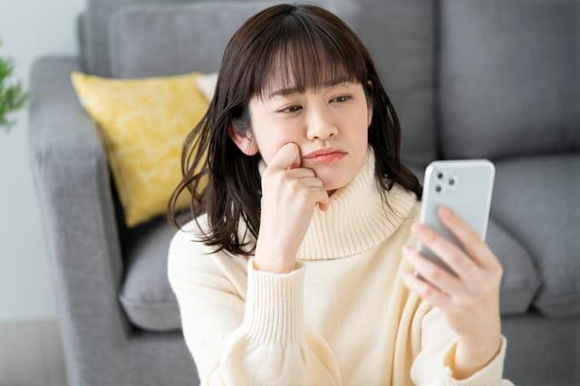「スマホでPDFが見られません」への対応――教えてあげる?